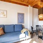 Escuelas De Collia B At-1537-as Holiday home *